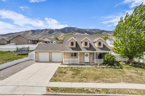 Tiny photo for 4061 S MONTEGO DR W, Saratoga Springs, UT 84045 (MLS # 2151871)