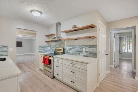 Tiny photo for 8234 S GRAMBLING WAY, Sandy, UT 84094 (MLS # 2154599)