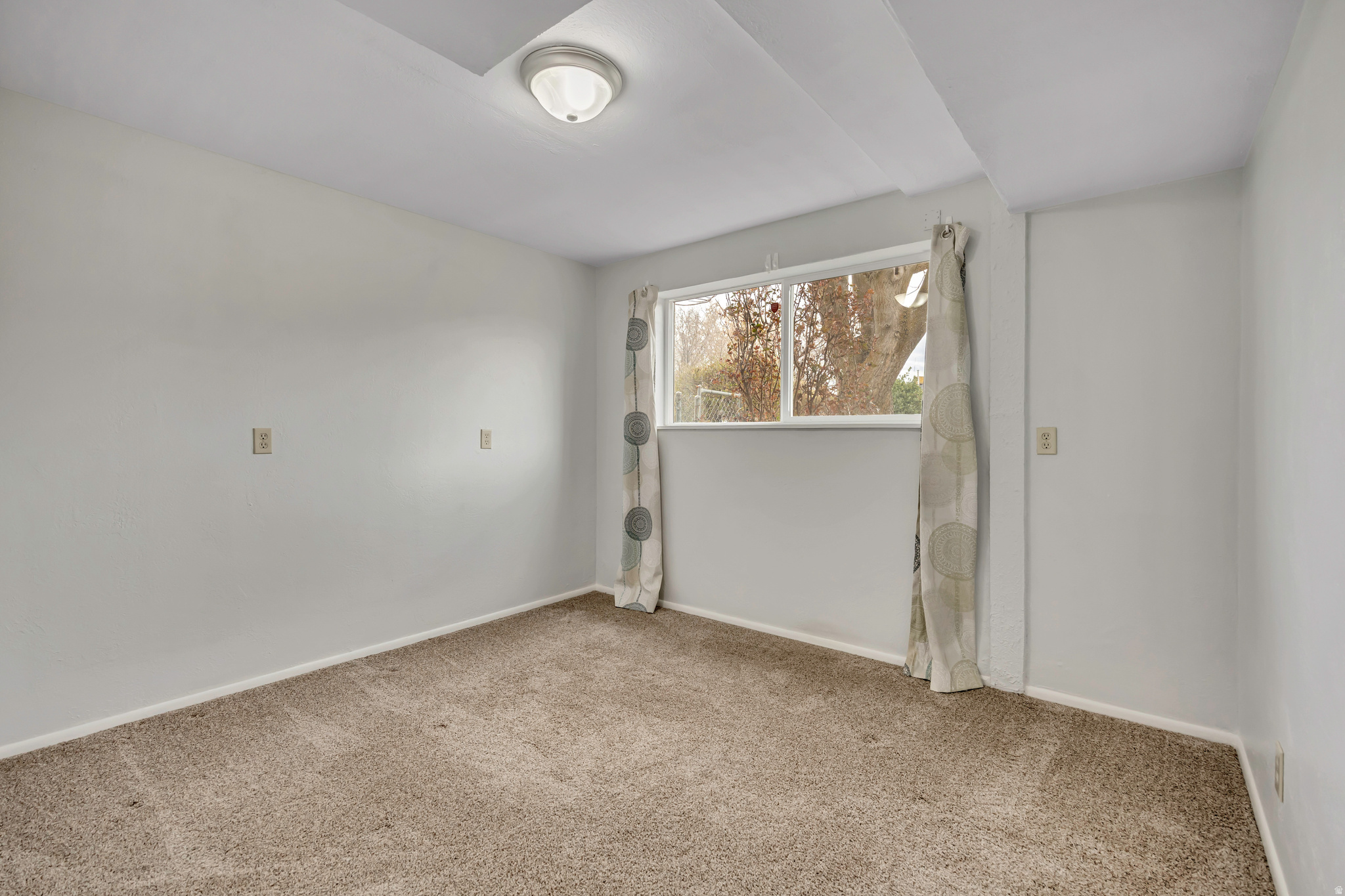 HAZELHURST #1 - Residential