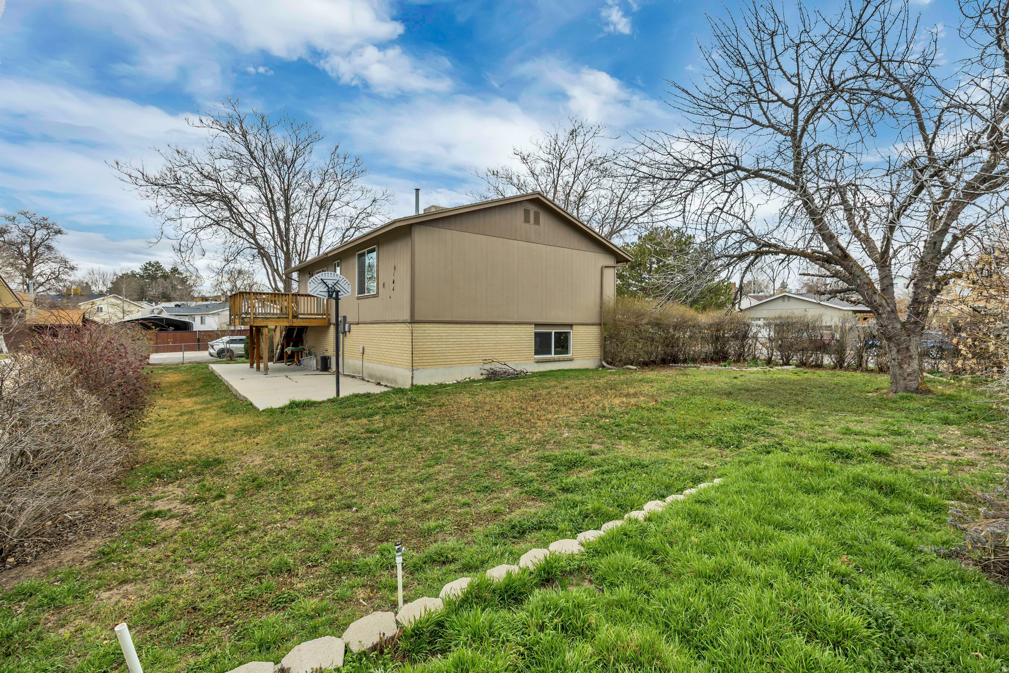 HAZELHURST #1 - Residential