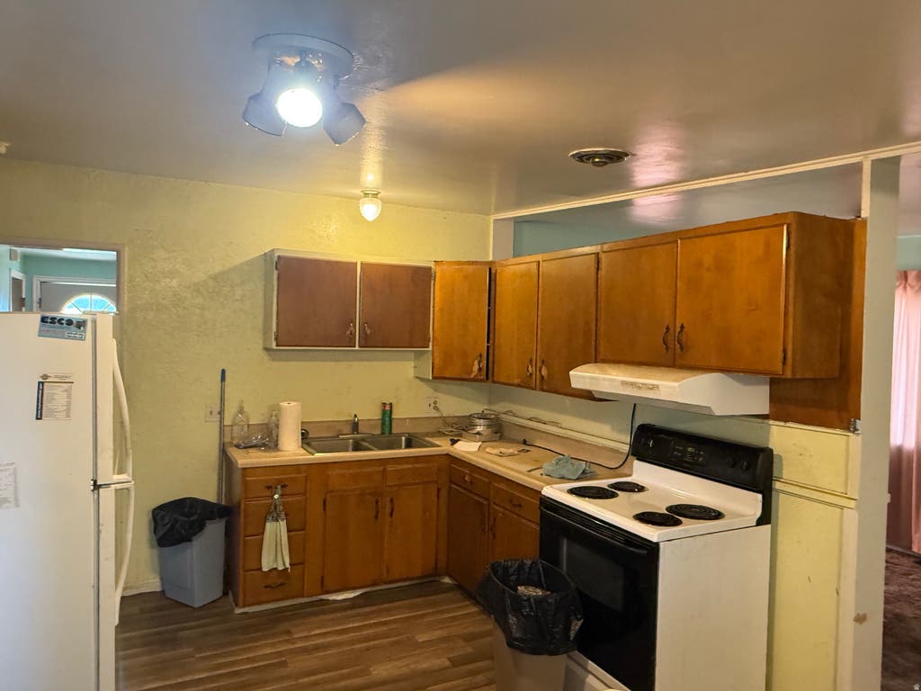 Photo of 4934 S 1470 W, Salt Lake City, UT 84123 (MLS # 2178334)
