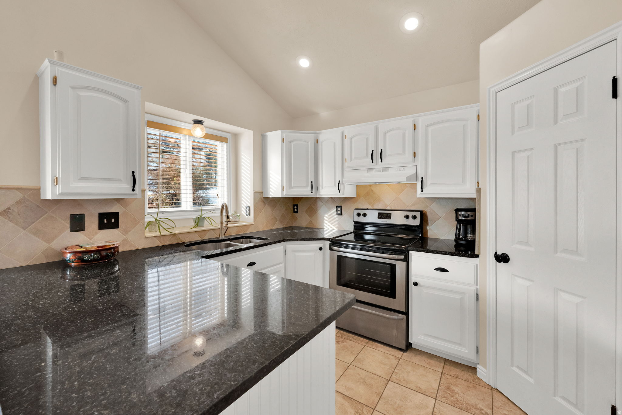 PEBBLE BEACH - Residential