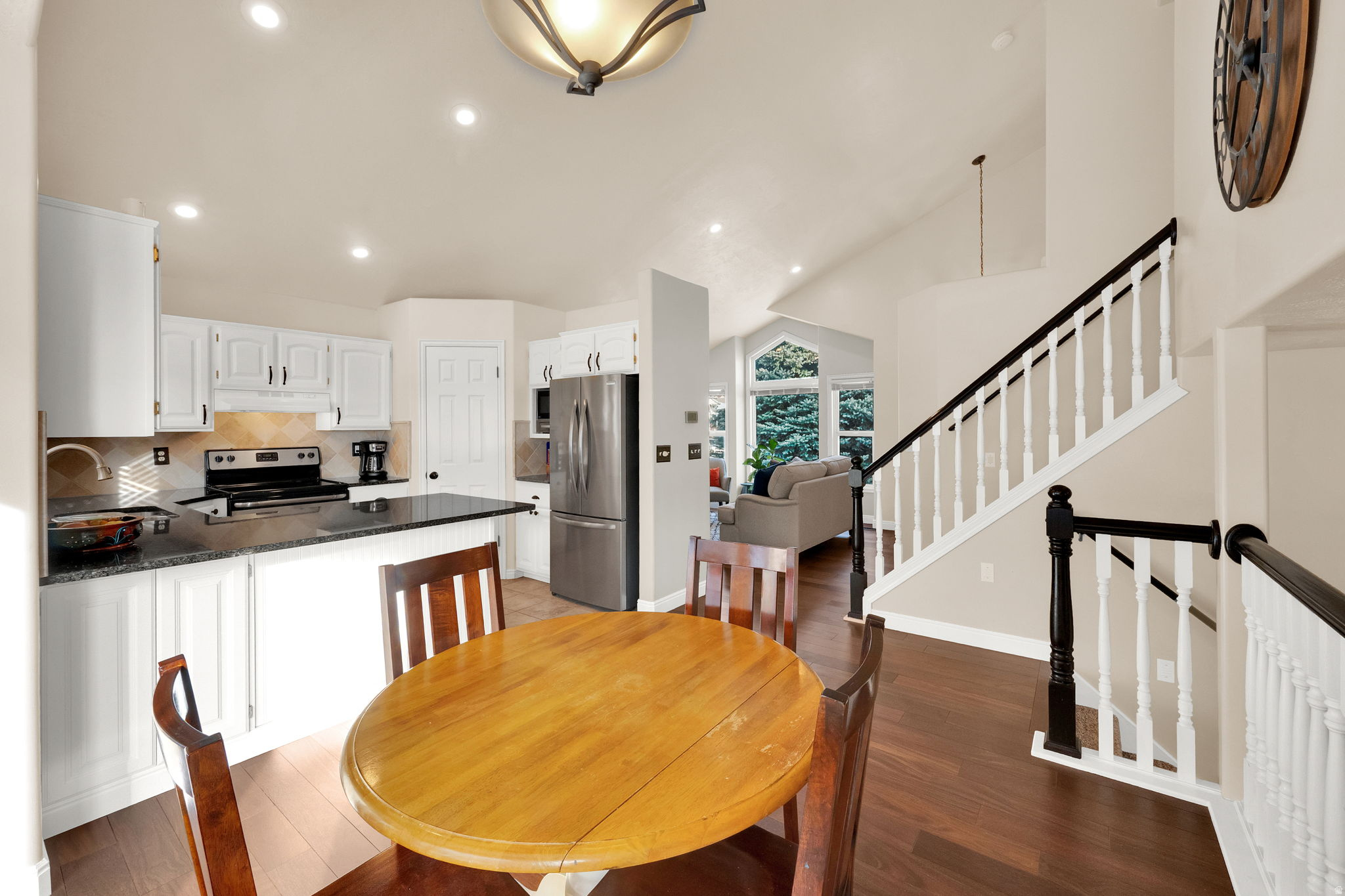 PEBBLE BEACH - Residential