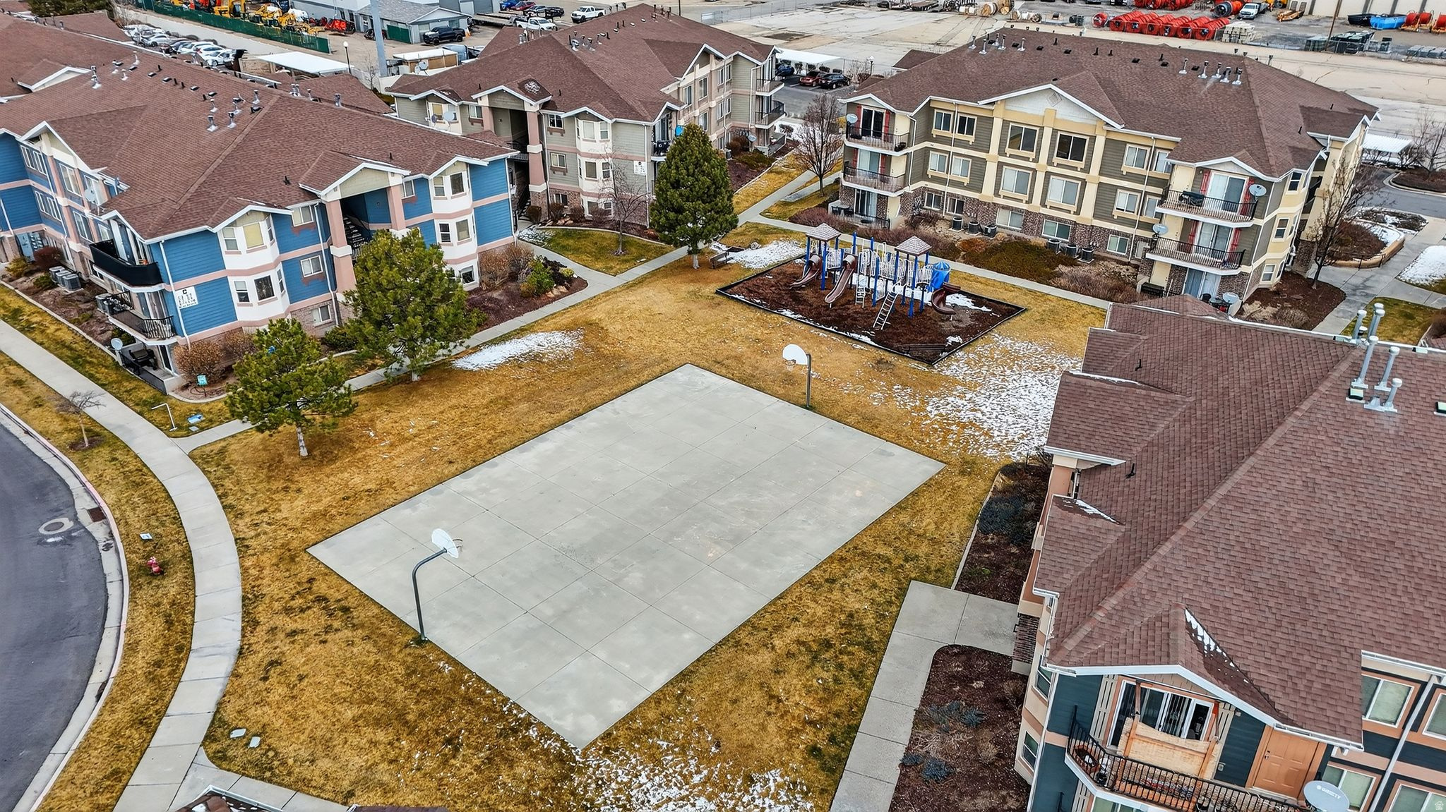 EAST TOWN VILLAGE - Residential