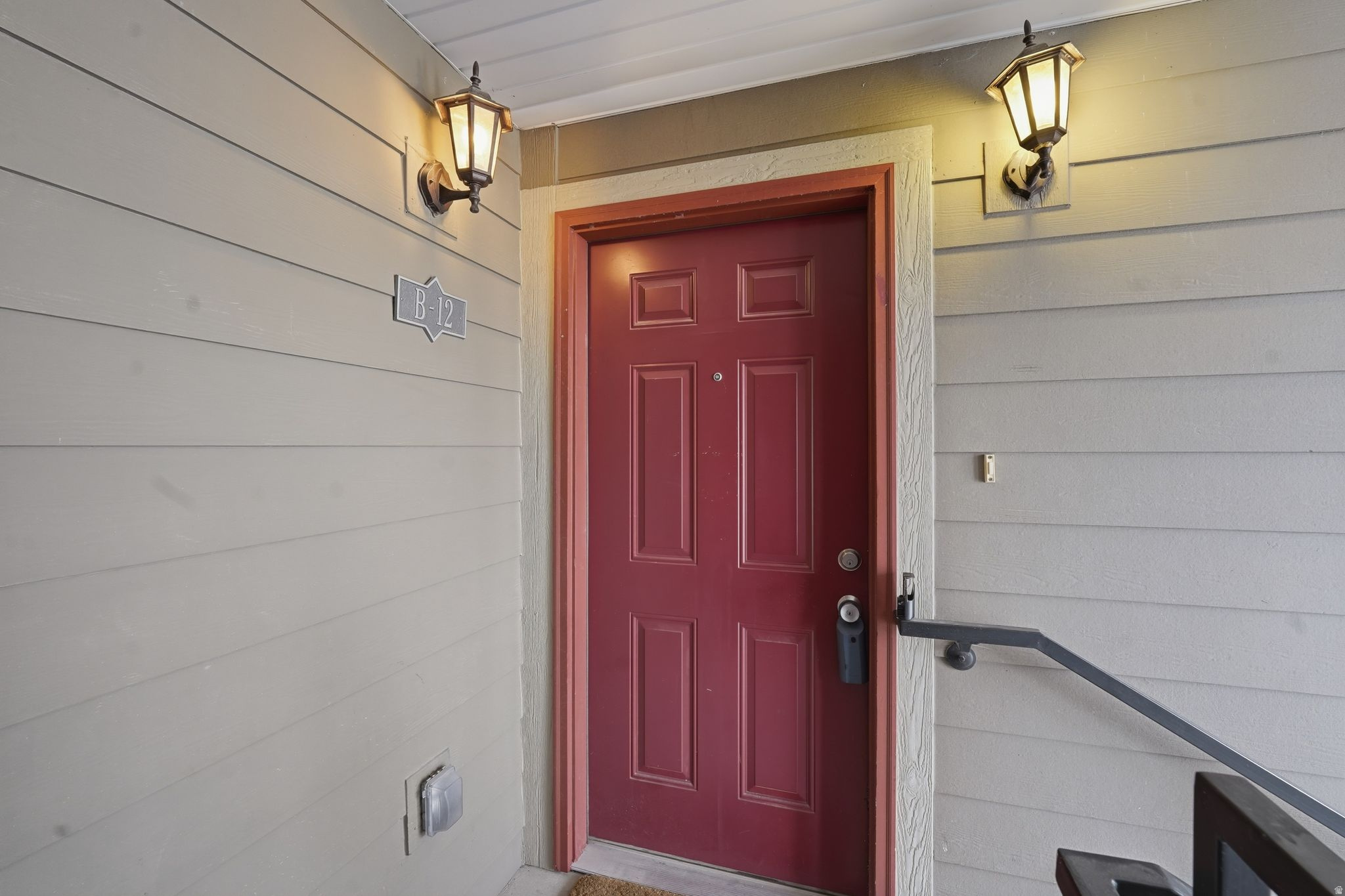 EAST TOWN VILLAGE - Residential