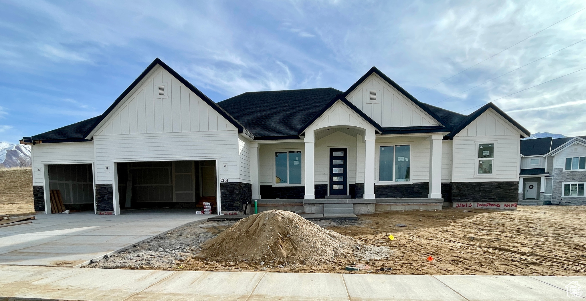 Beautiful Thomas rambler floor plan sitting on .46 acres in Spanish Fork! Conveniently located near SF sports park, shopping, restaurants, and more! 3 bedrooms, 2.5 bathrooms, a spacious open main living area with a large kitchen & dining nook, and massive basement for future growth! Plenty of space on the garage side (approx. 34ft) for possible future RV pad/workshop/garage/ADU! Estimate completion Jan '25! This location does not feature a model home or sales office, so contact the listing agent for more details and showings! Additional SPEC home options available!