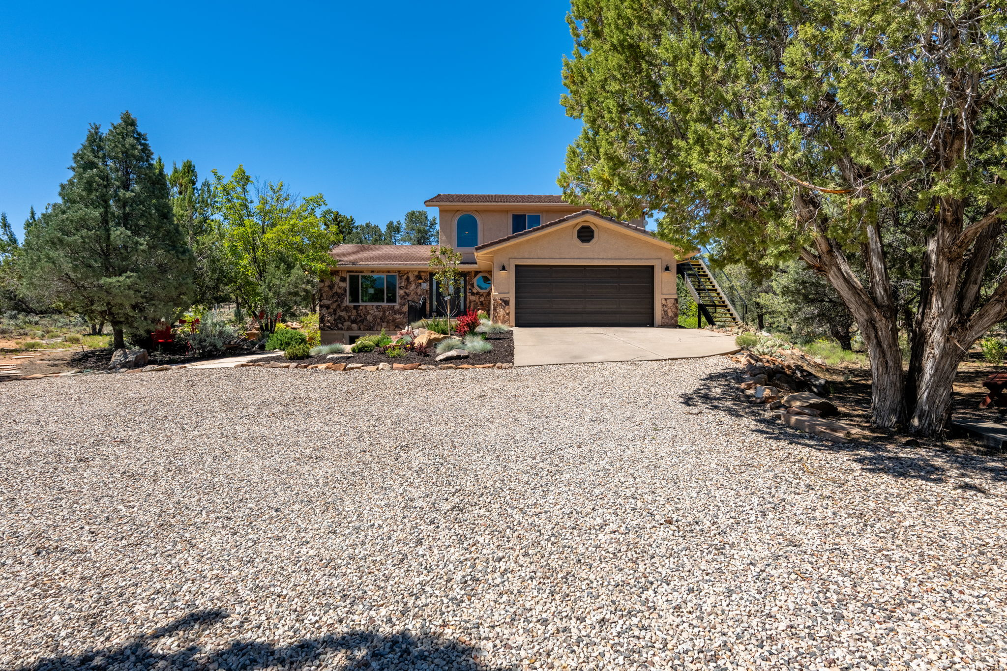 PINION HILLS - Residential