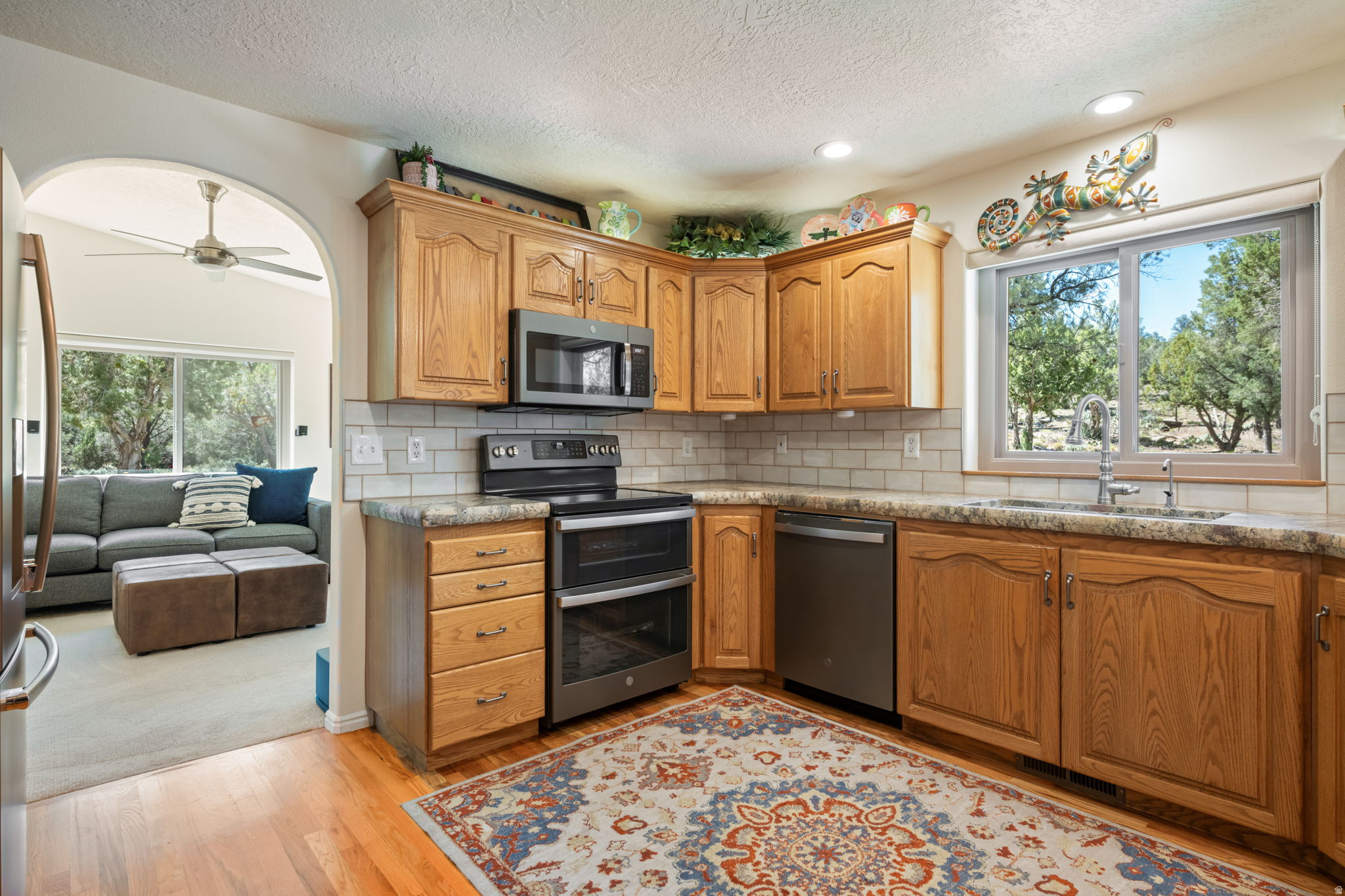 PINION HILLS - Residential