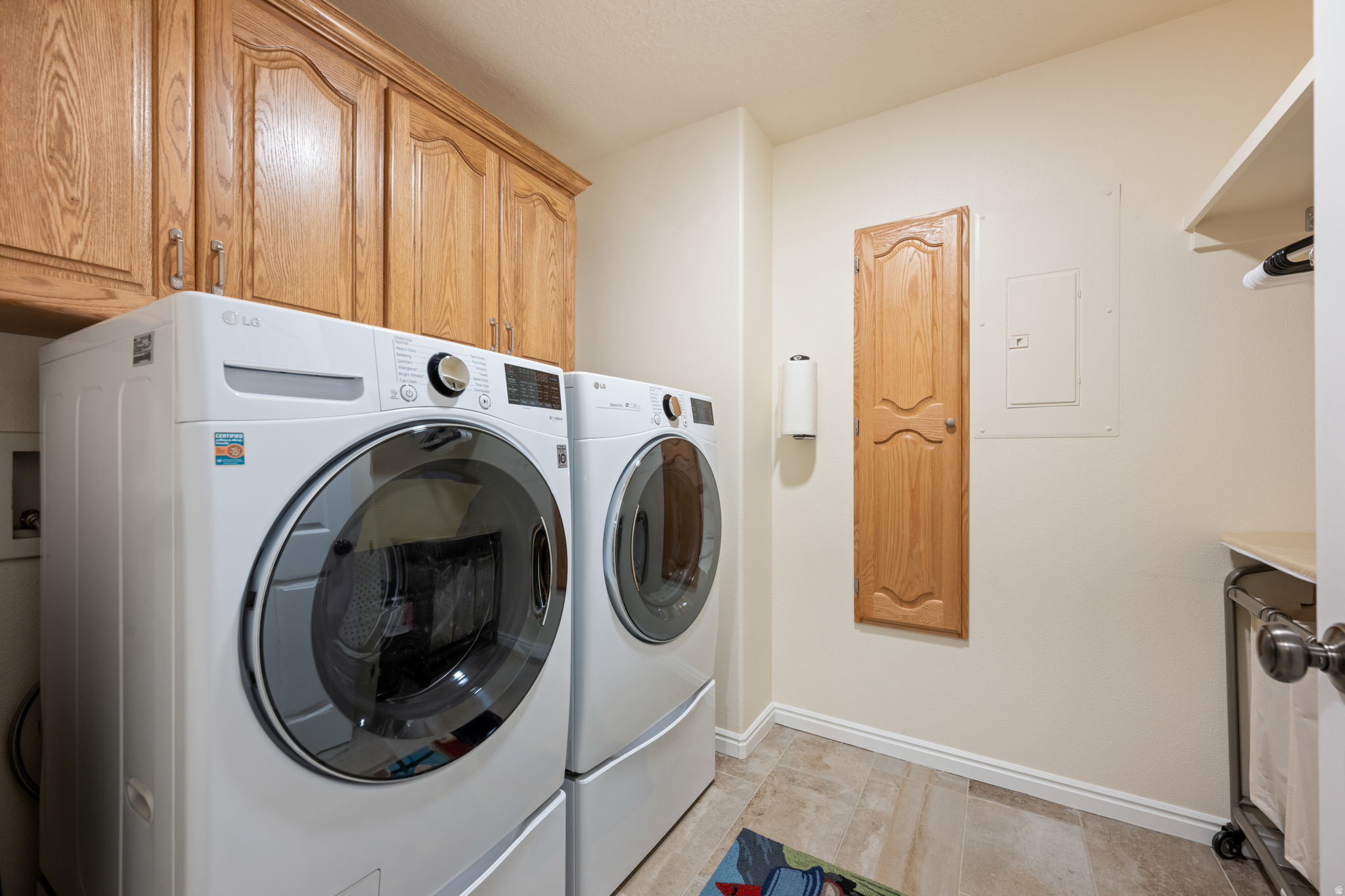 PINION HILLS - Residential