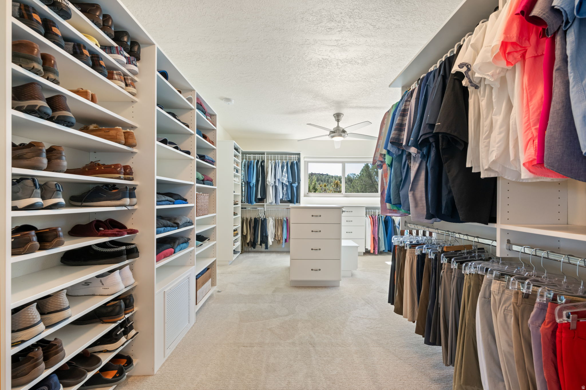 PINION HILLS - Residential