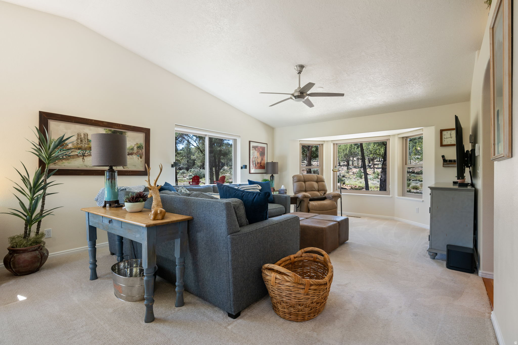 PINION HILLS - Residential