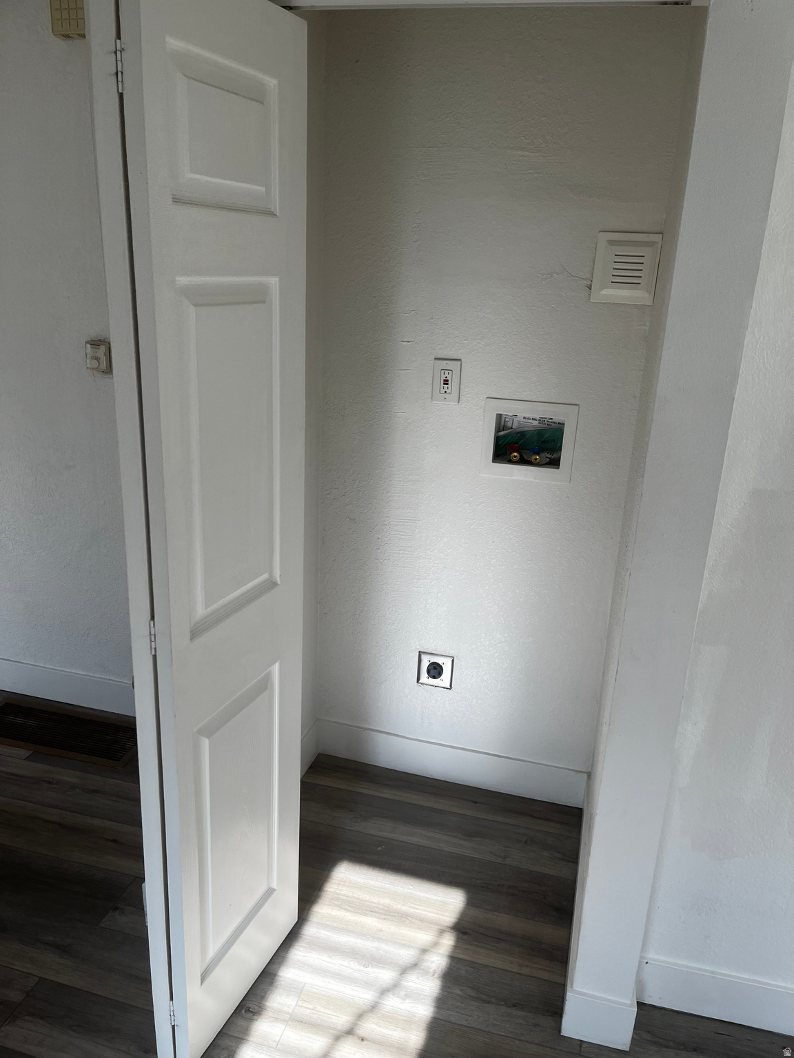 PITTS SUB - Residential Income