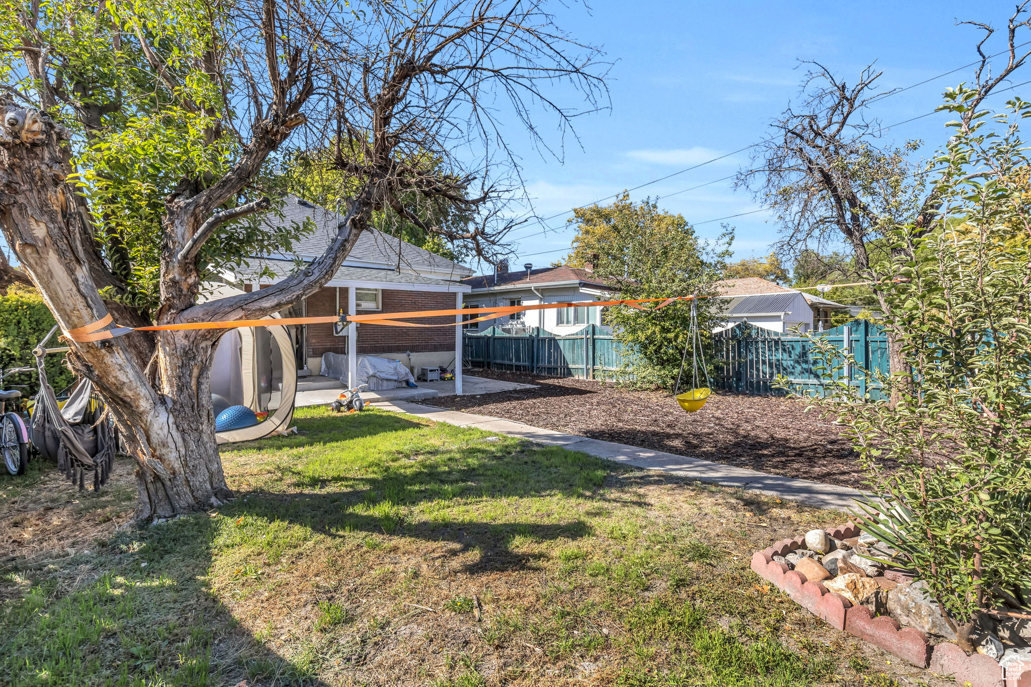 PITTS SUB - Residential Income