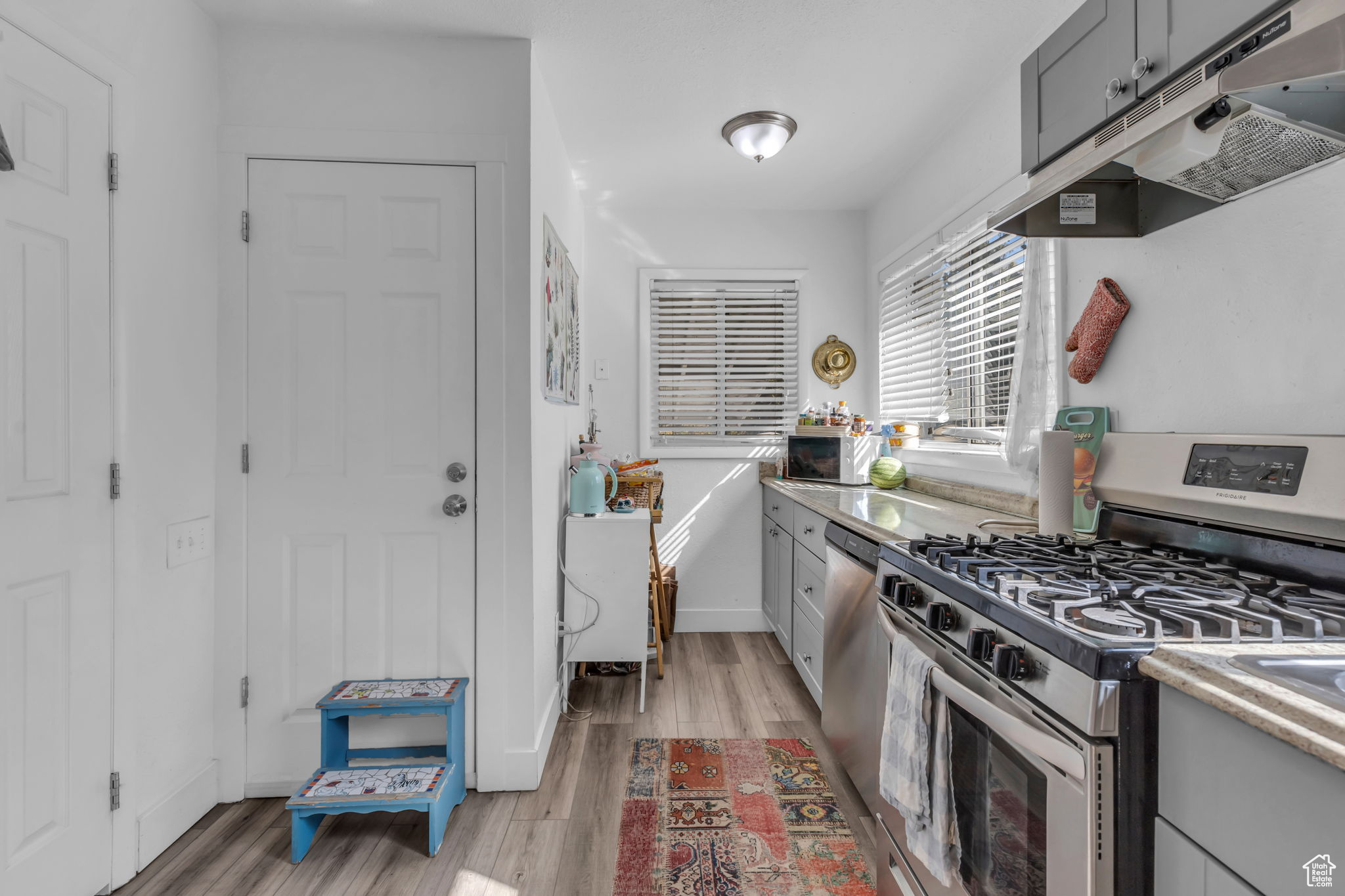 PITTS SUB - Residential Income