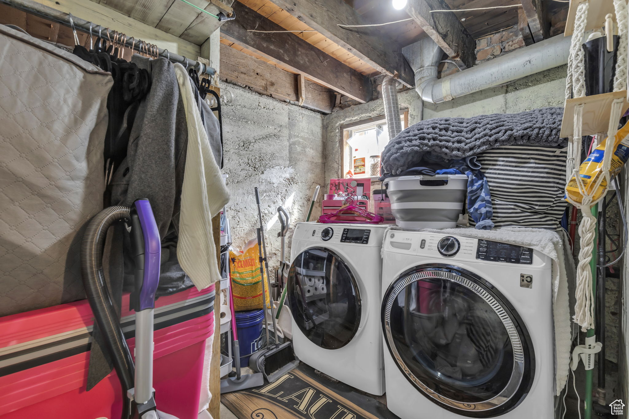 PITTS SUB - Residential Income