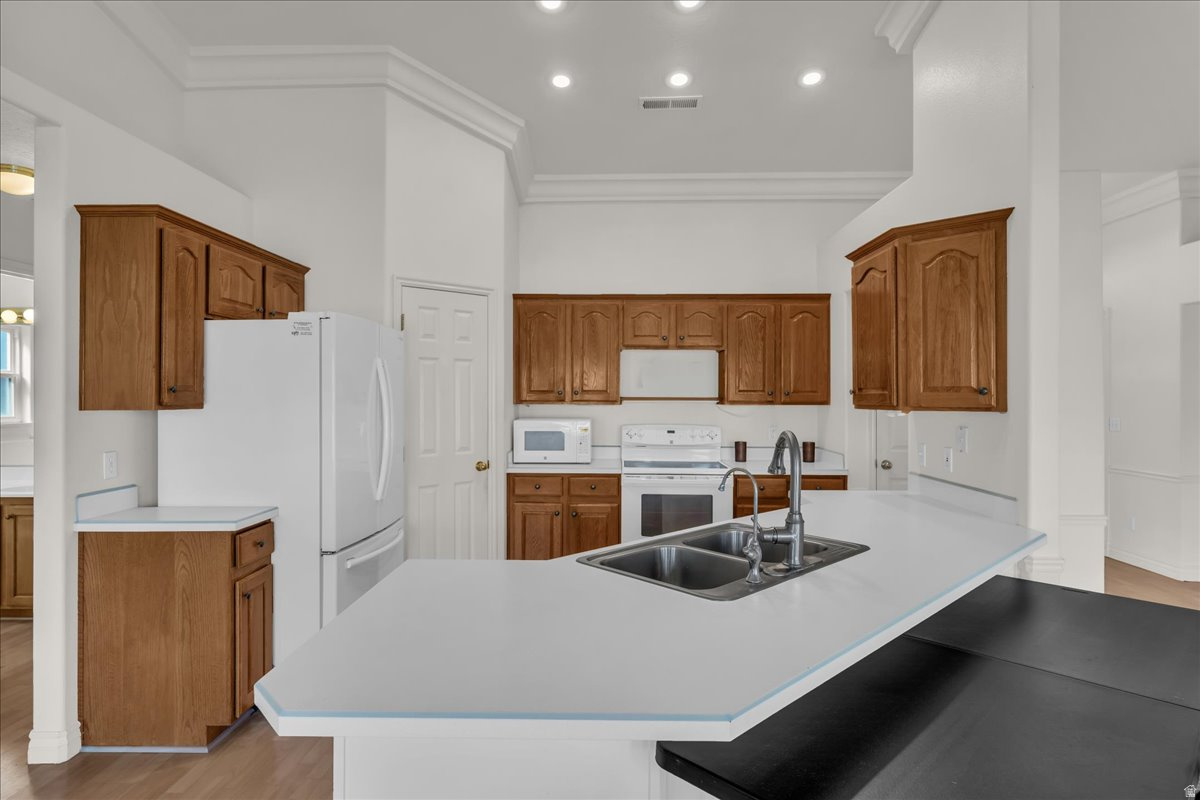 MEADOW CREEK - Residential