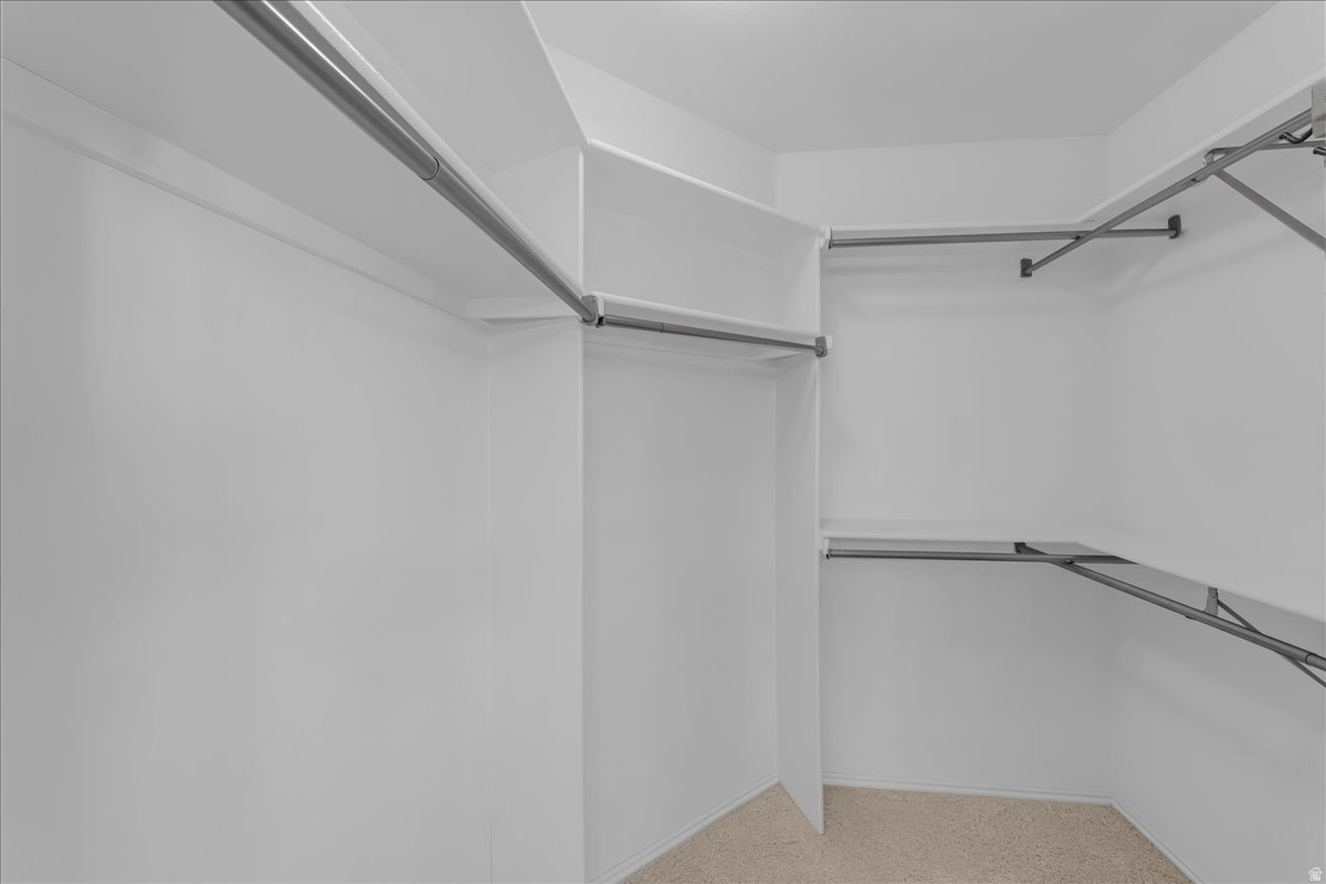 MEADOW CREEK - Residential