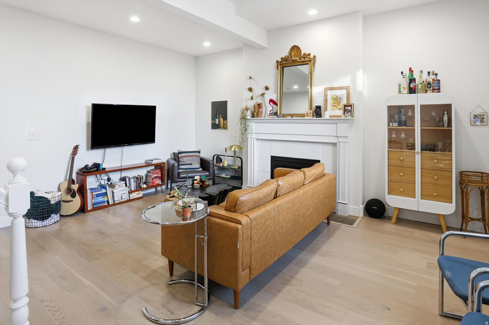 ARGYLE ACRES - Residential