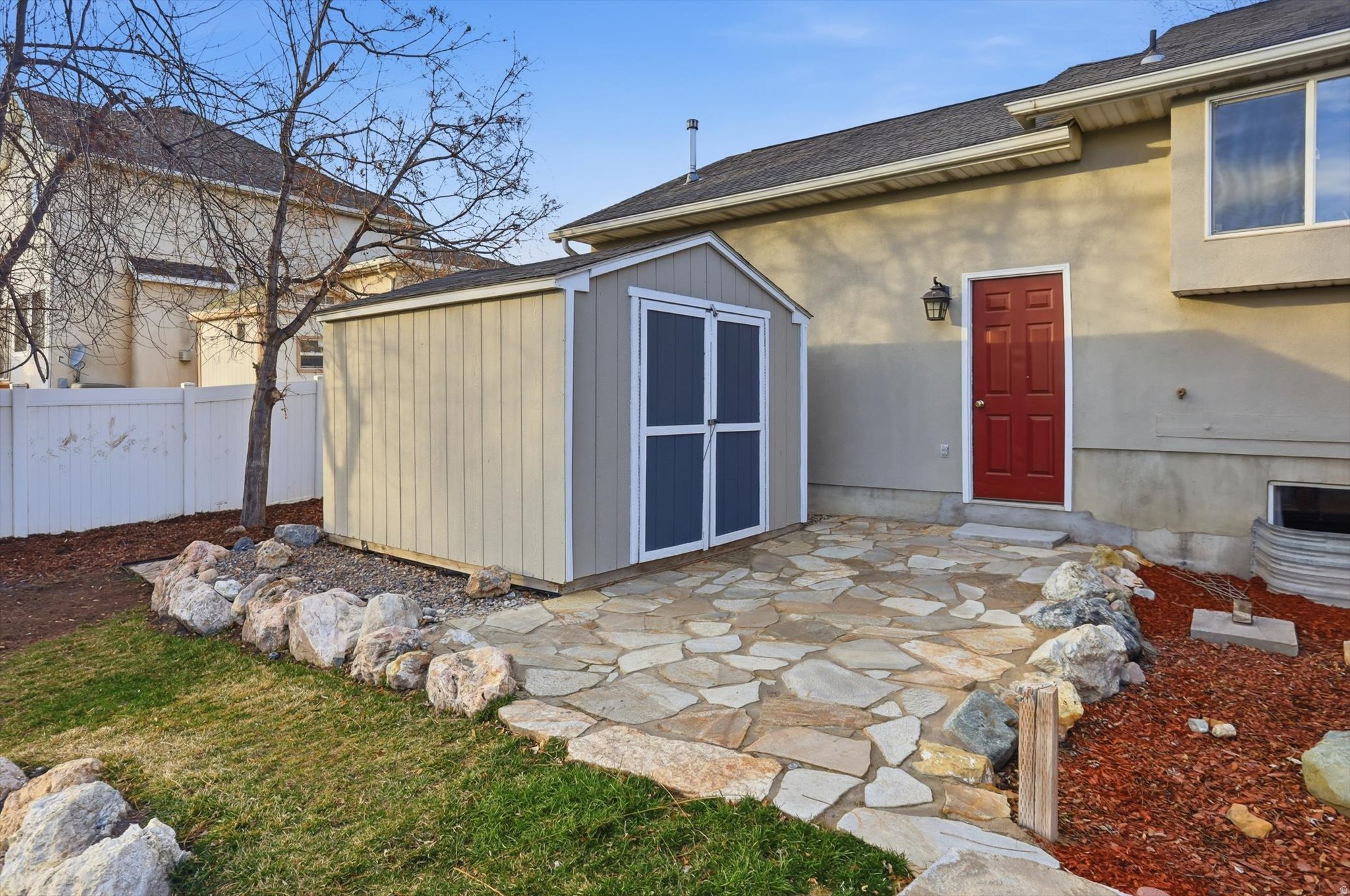 ARGYLE ACRES - Residential