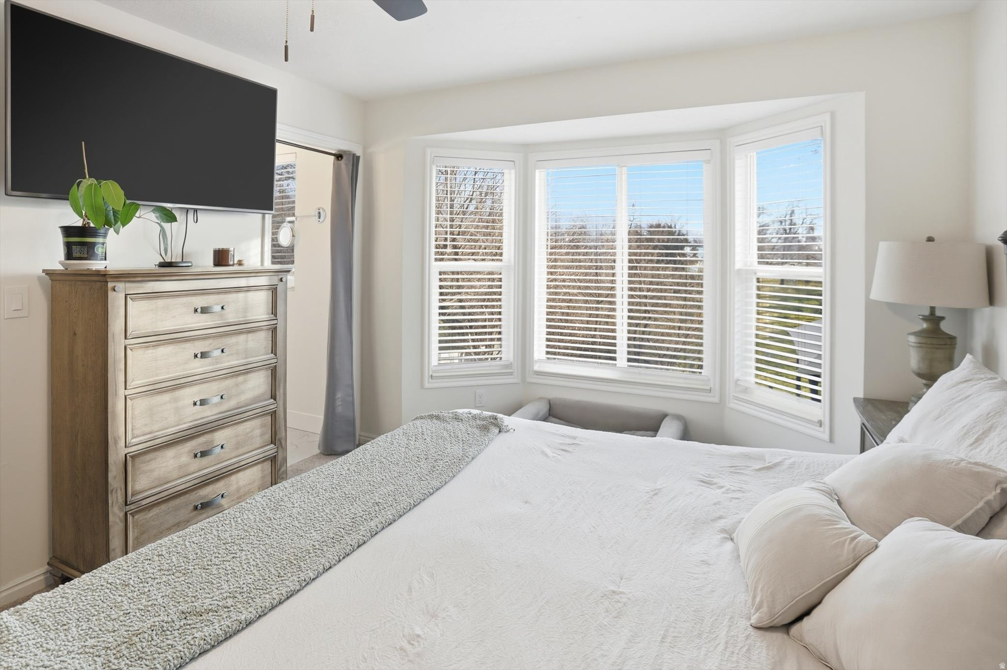 ARGYLE ACRES - Residential