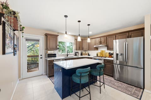 Tiny photo for 1112 E EAGLE RIDGE CIR, Sandy, UT 84094 (MLS # 2175702)