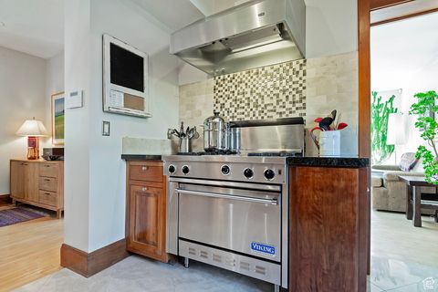 Tiny photo for 716 E 4TH AVE N, Salt Lake City, UT 84103 (MLS # 2117575)