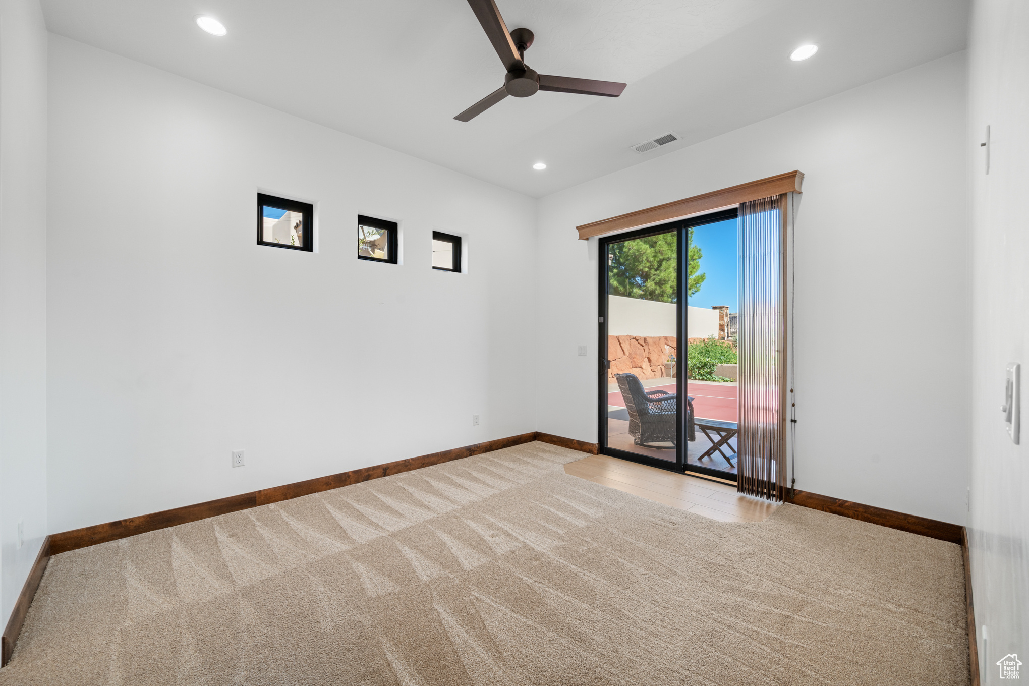 LEDGES OF ST GEORGE - Residential