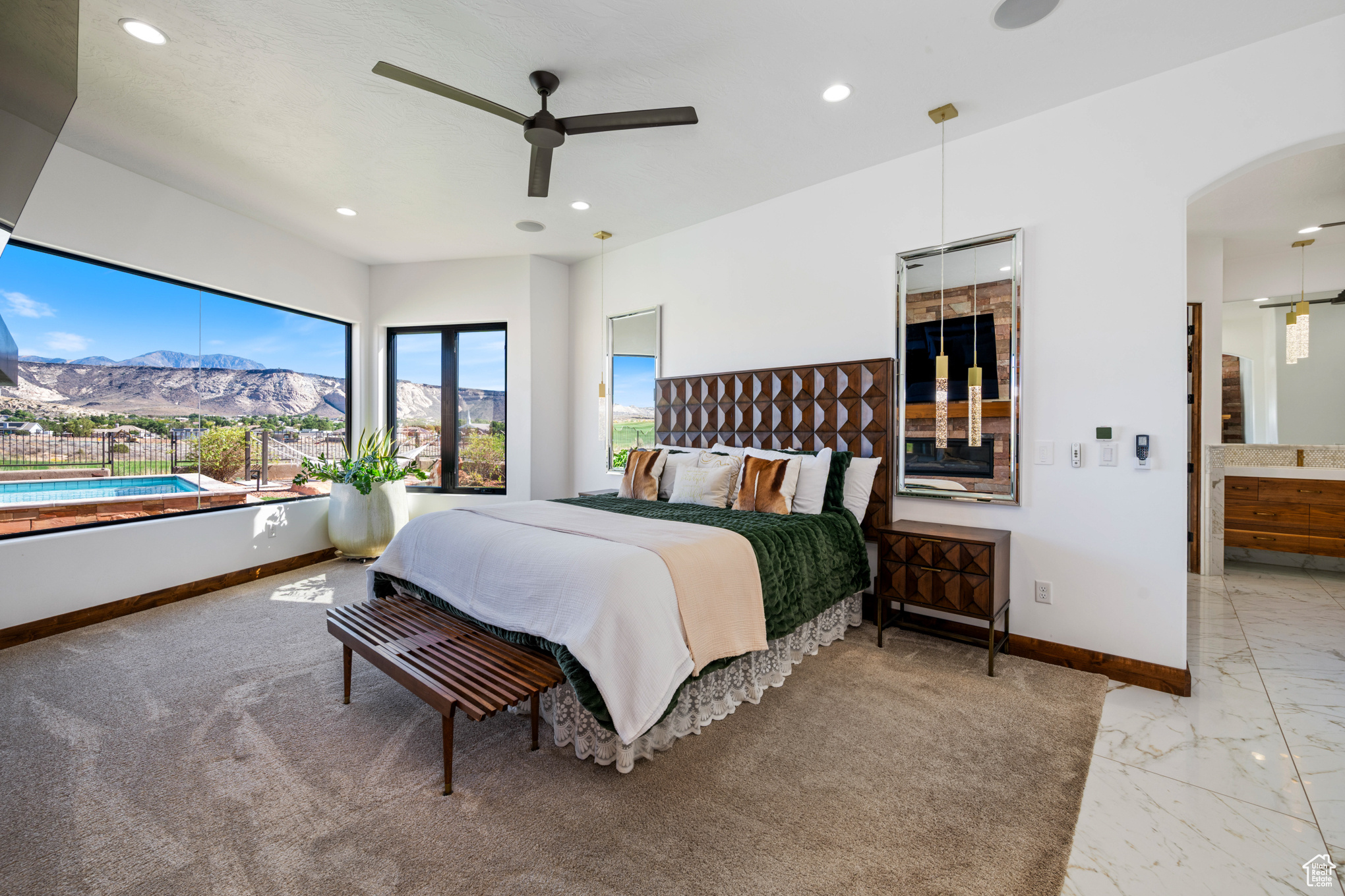 LEDGES OF ST GEORGE - Residential