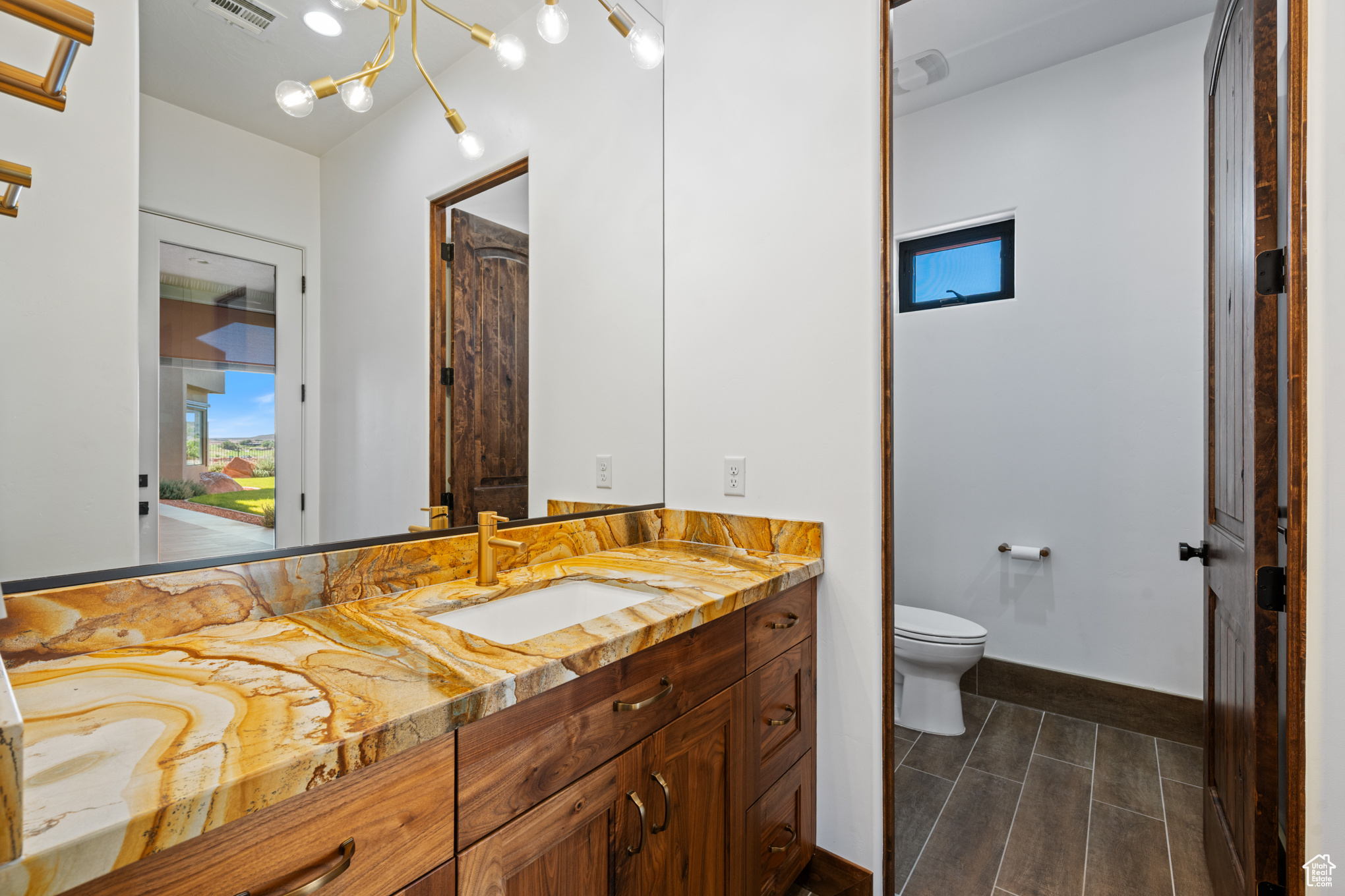 LEDGES OF ST GEORGE - Residential