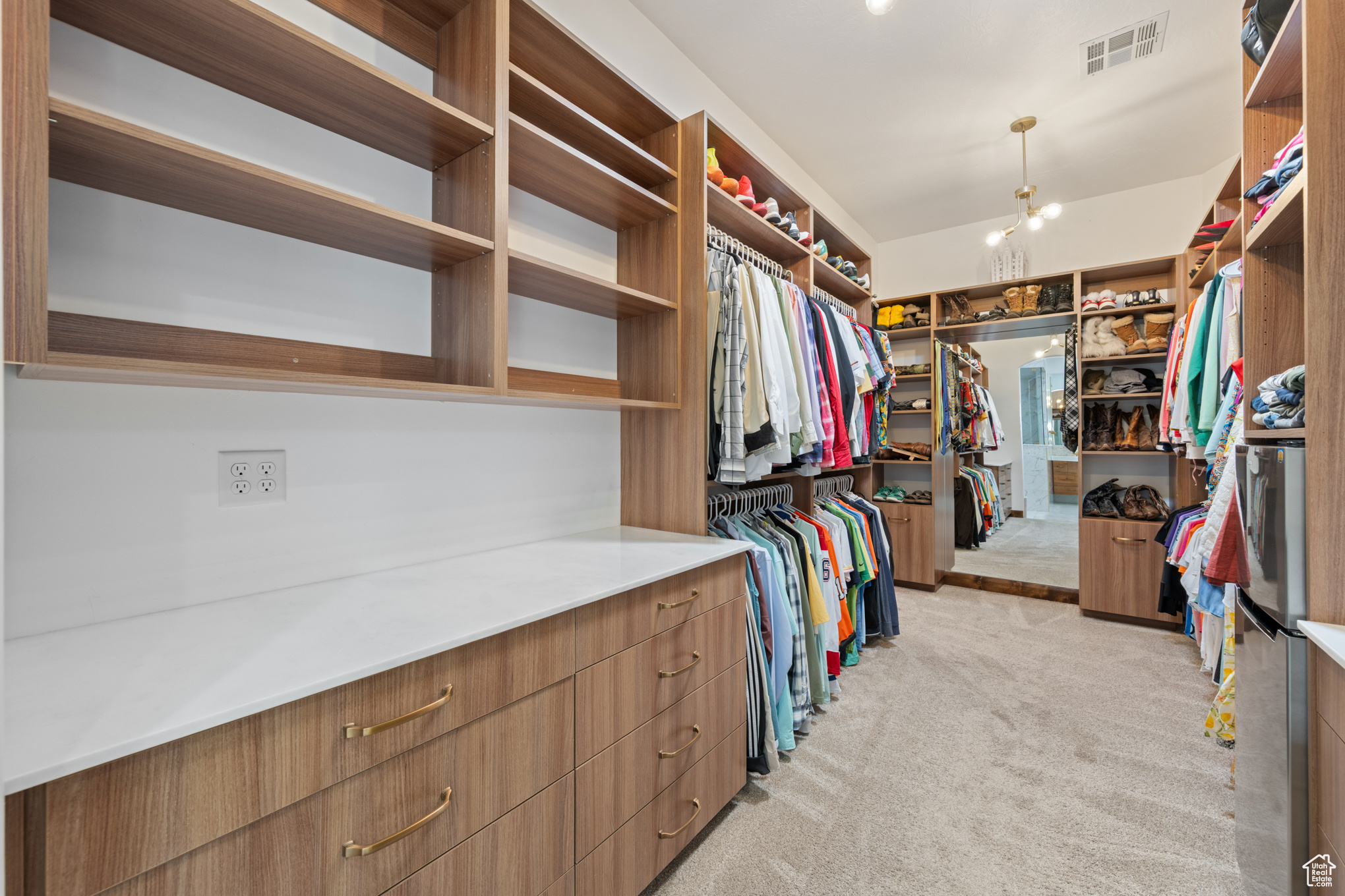 LEDGES OF ST GEORGE - Residential