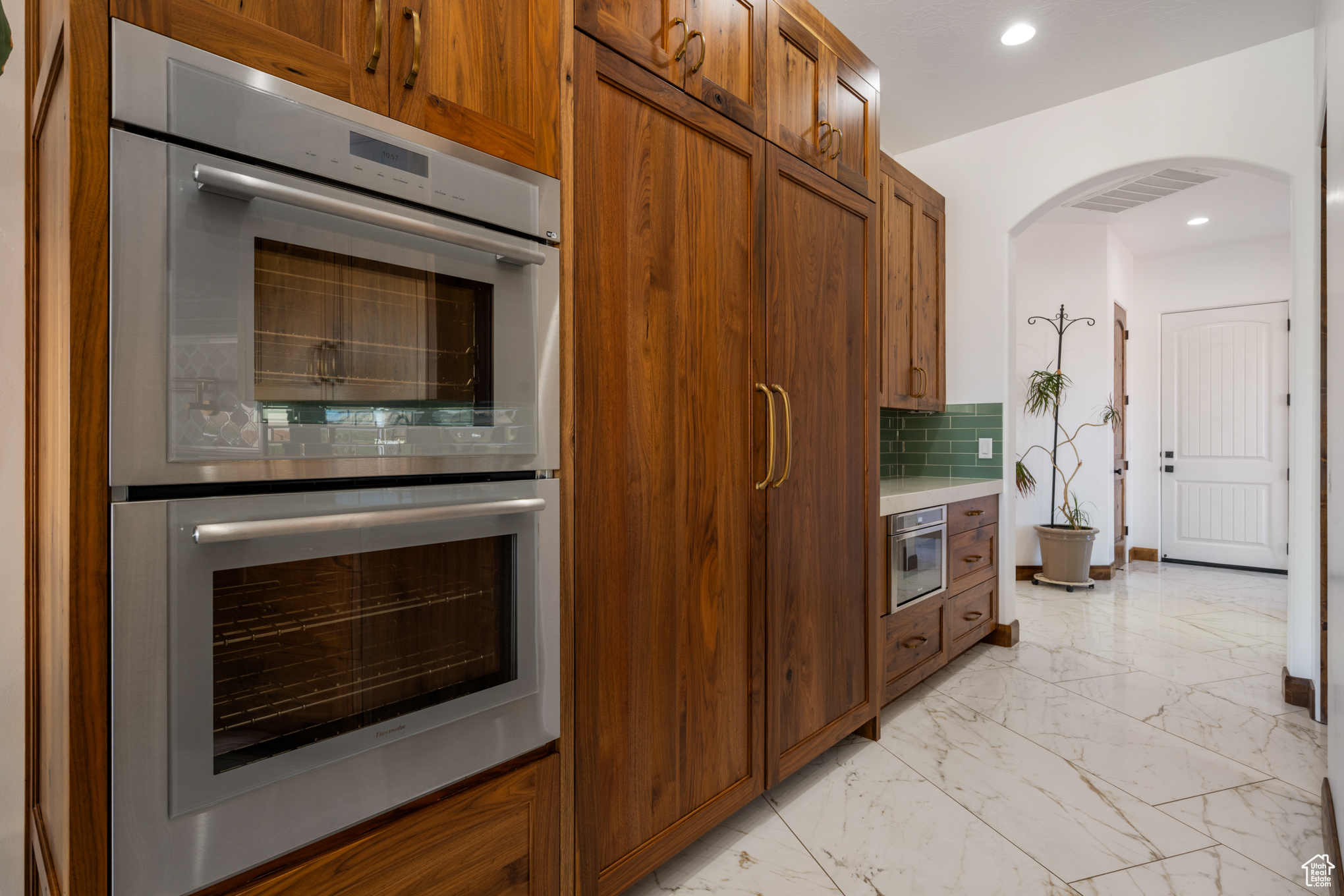 LEDGES OF ST GEORGE - Residential