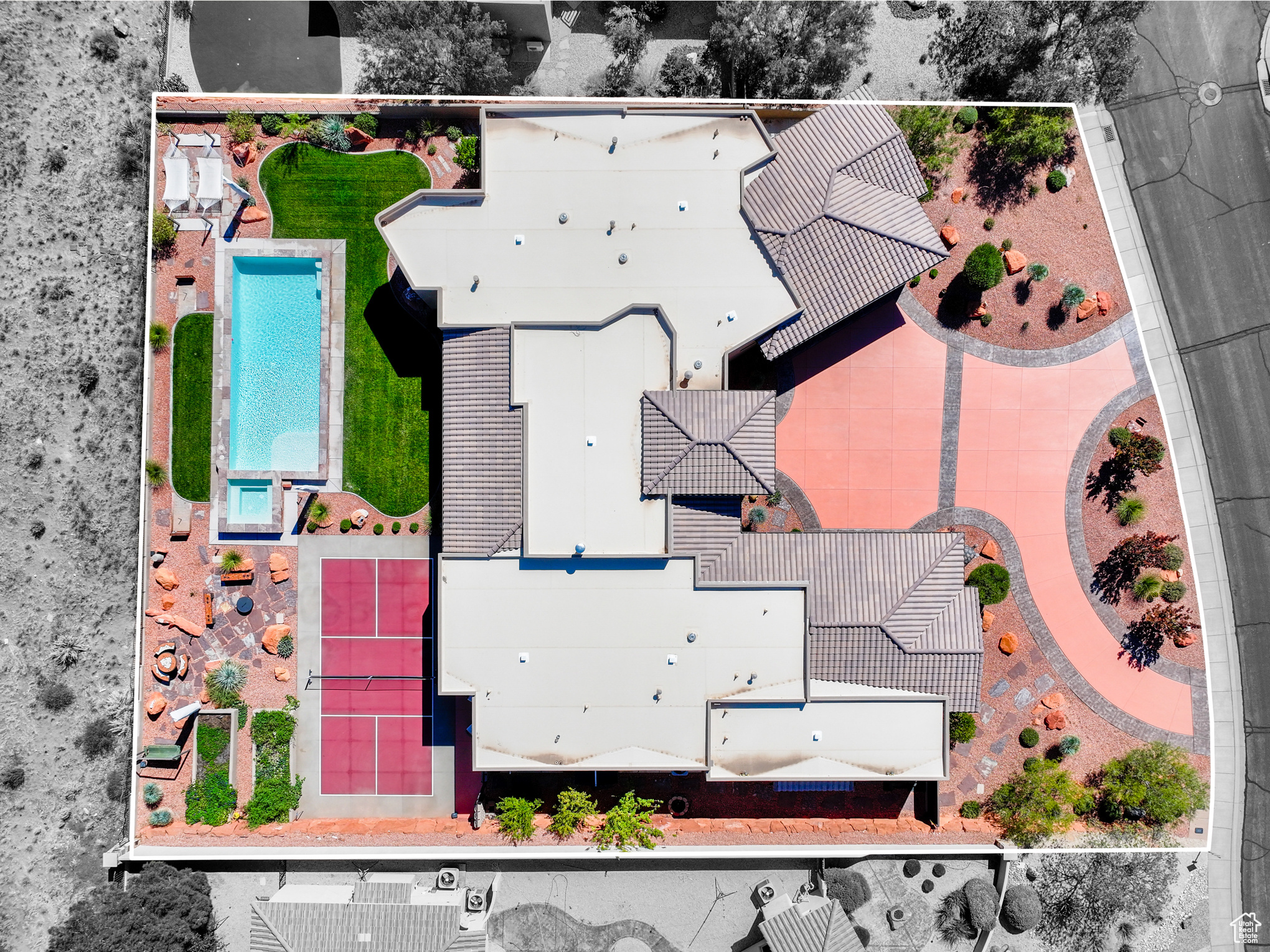 LEDGES OF ST GEORGE - Residential