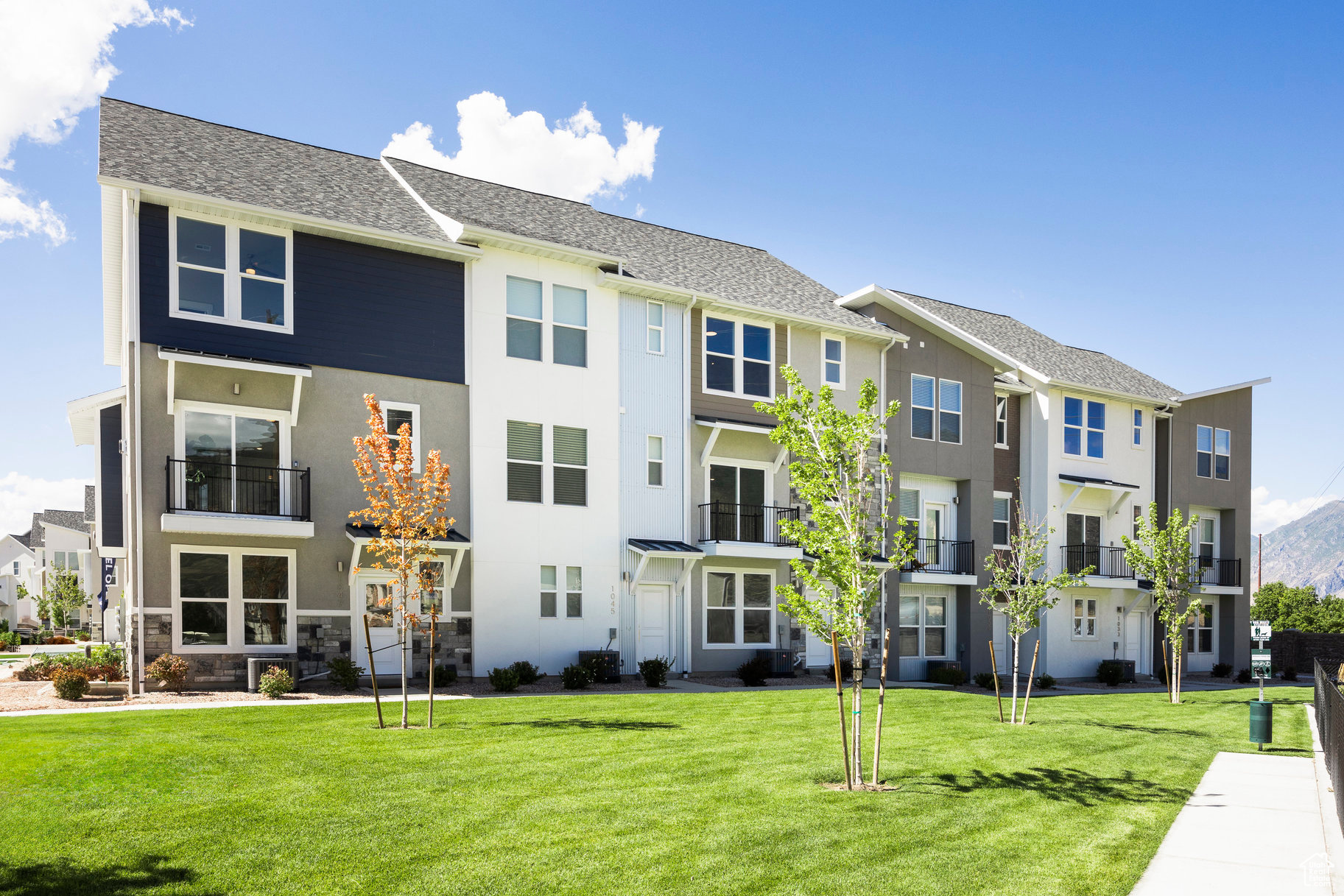 RIDGE - Residential