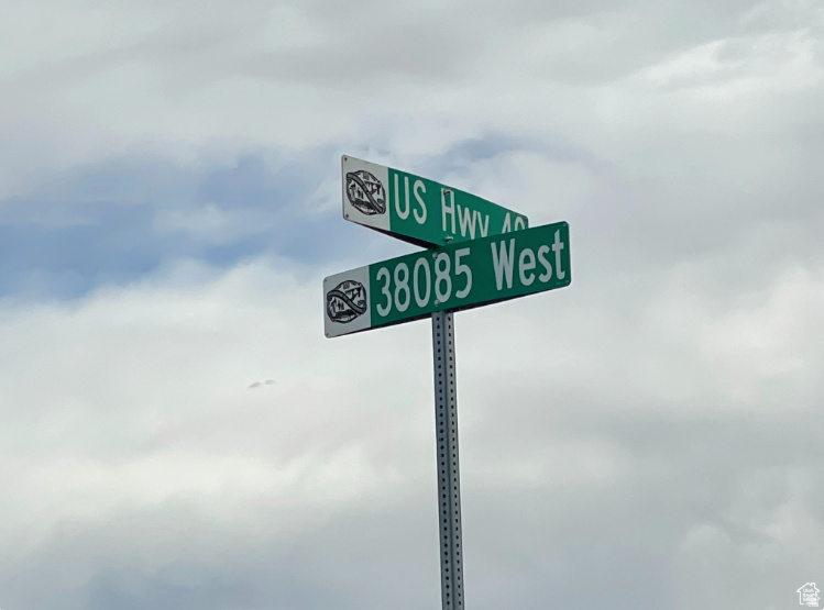 ORANGE MOUNTAIN - Land