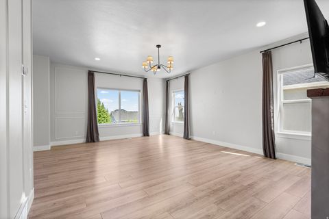 Tiny photo for 779 N STALLION DR, Spanish Fork, UT 84660 (MLS # 2173691)