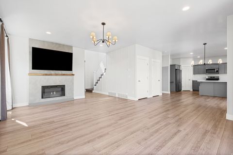 Tiny photo for 779 N STALLION DR, Spanish Fork, UT 84660 (MLS # 2173691)