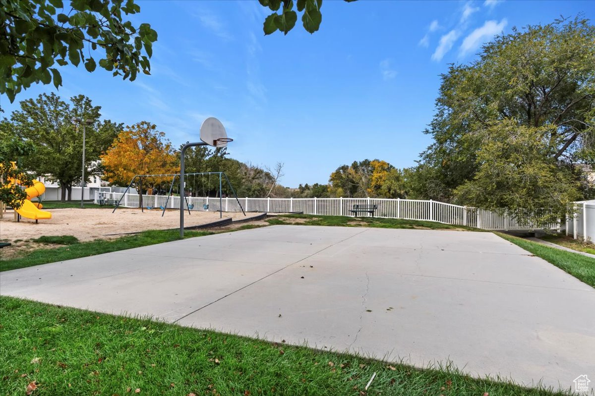 GLENCOE - Residential