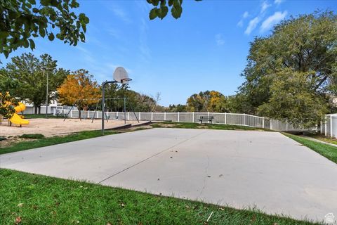 Tiny photo for 1179 W DUN ROBIN CT, Murray, UT 84123 (MLS # 2119283)