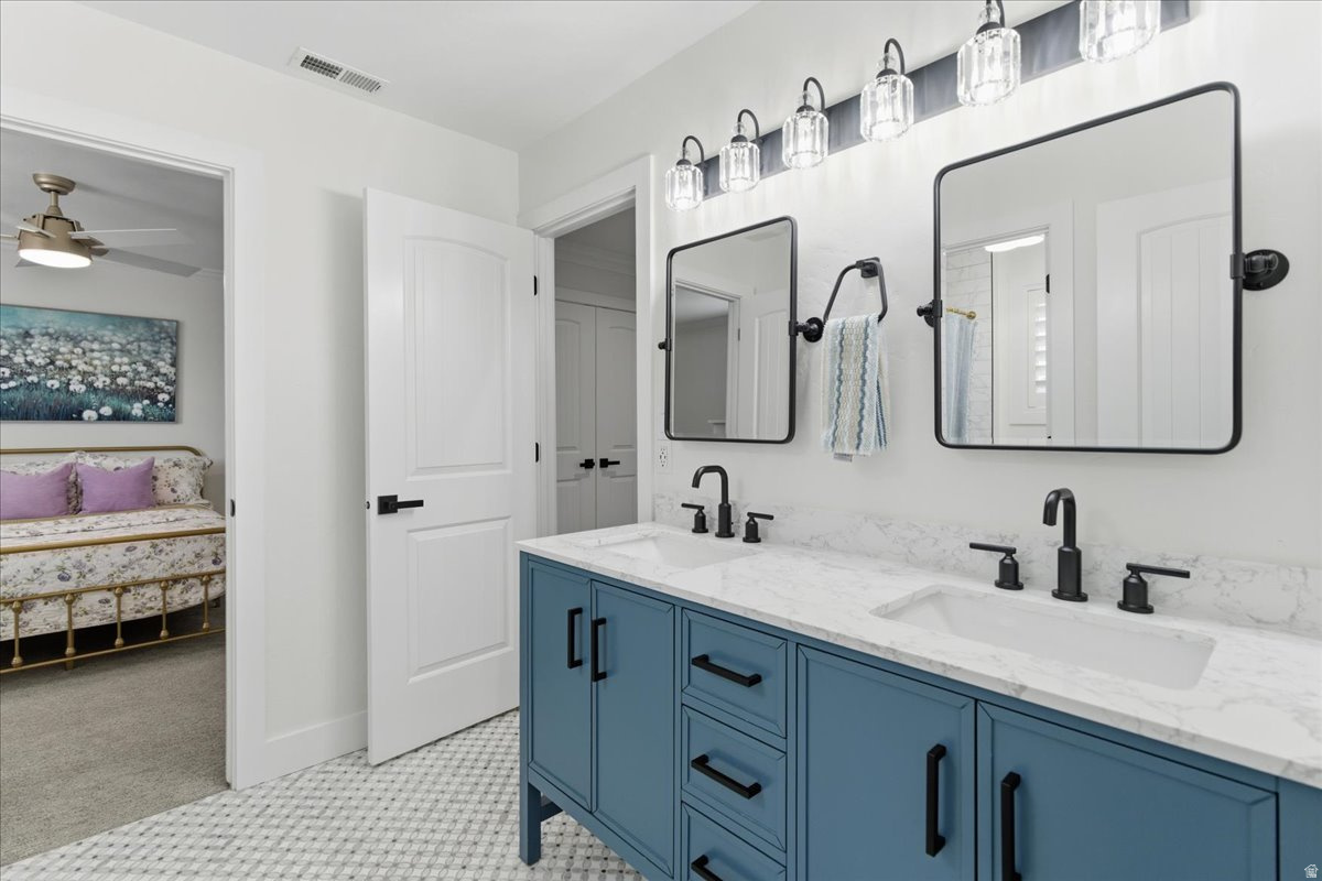 SOMERSET RIDGE - Residential