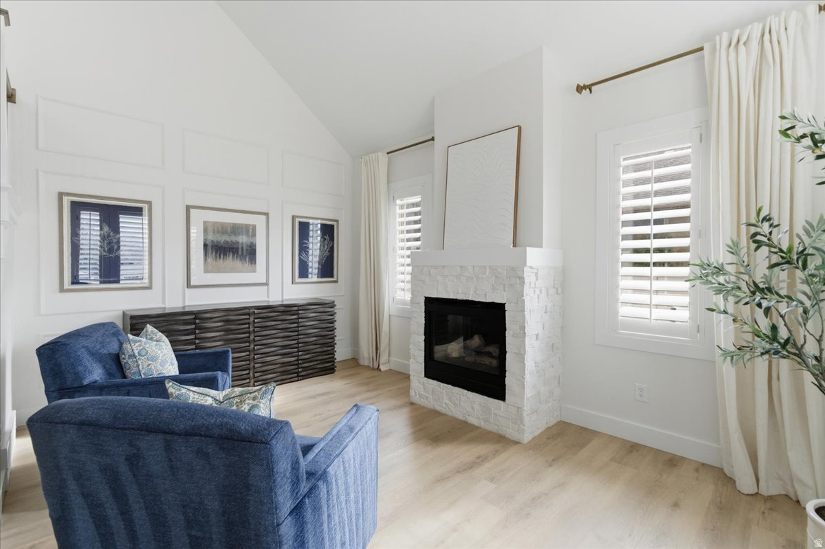 SOMERSET RIDGE - Residential