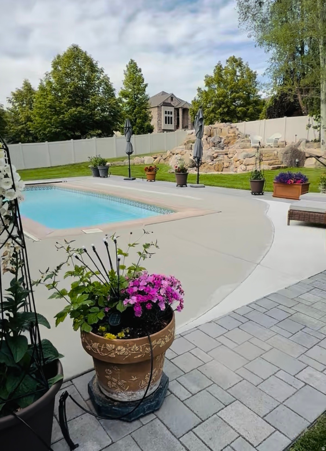 SOMERSET RIDGE - Residential