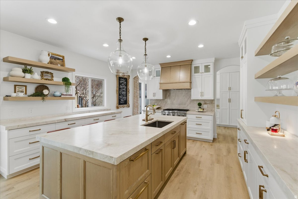 SOMERSET RIDGE - Residential