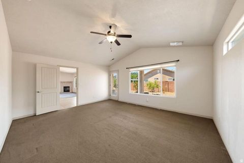 Tiny photo for 2714 W 410 N, Hurricane, UT 84737 (MLS # 2173801)