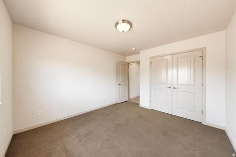 Tiny photo for 2714 W 410 N, Hurricane, UT 84737 (MLS # 2173801)