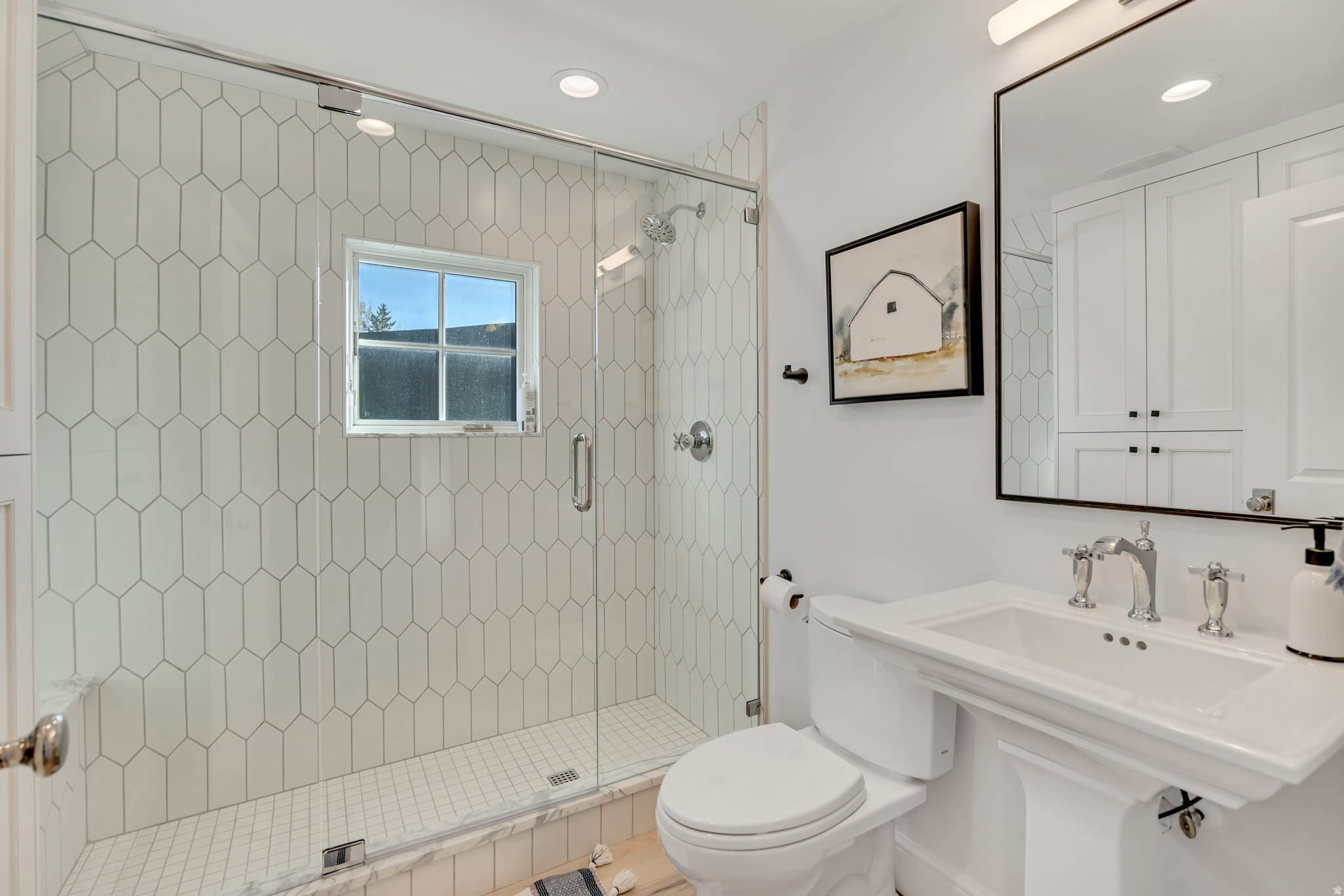 PINEVIEW POINT - Residential