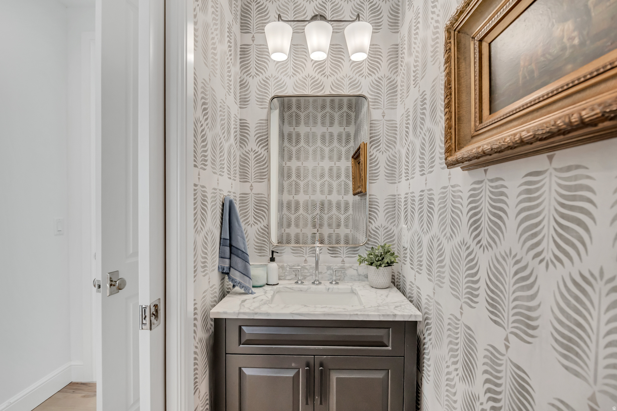 PINEVIEW POINT - Residential