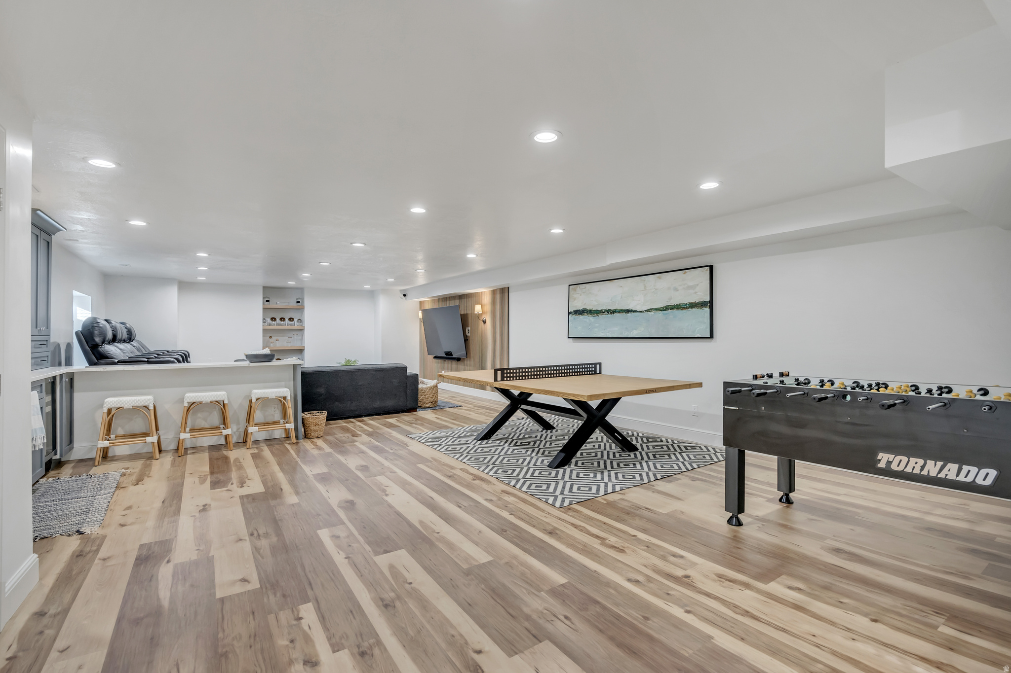 PINEVIEW POINT - Residential