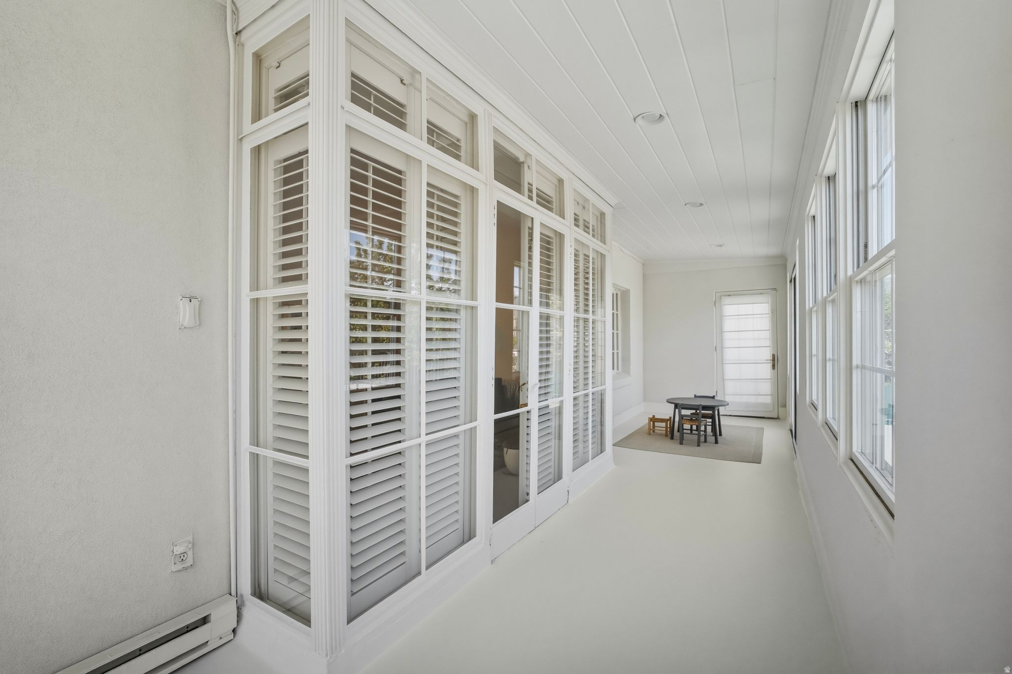 THE AVENUES - Residential