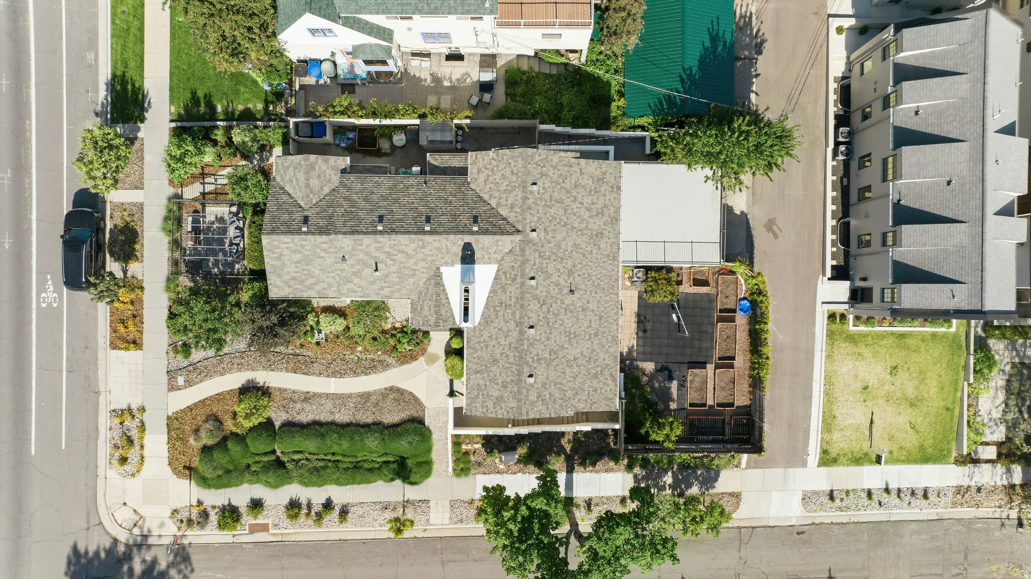 THE AVENUES - Residential