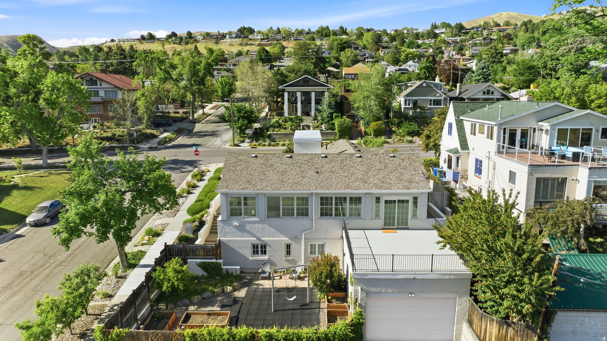 THE AVENUES - Residential